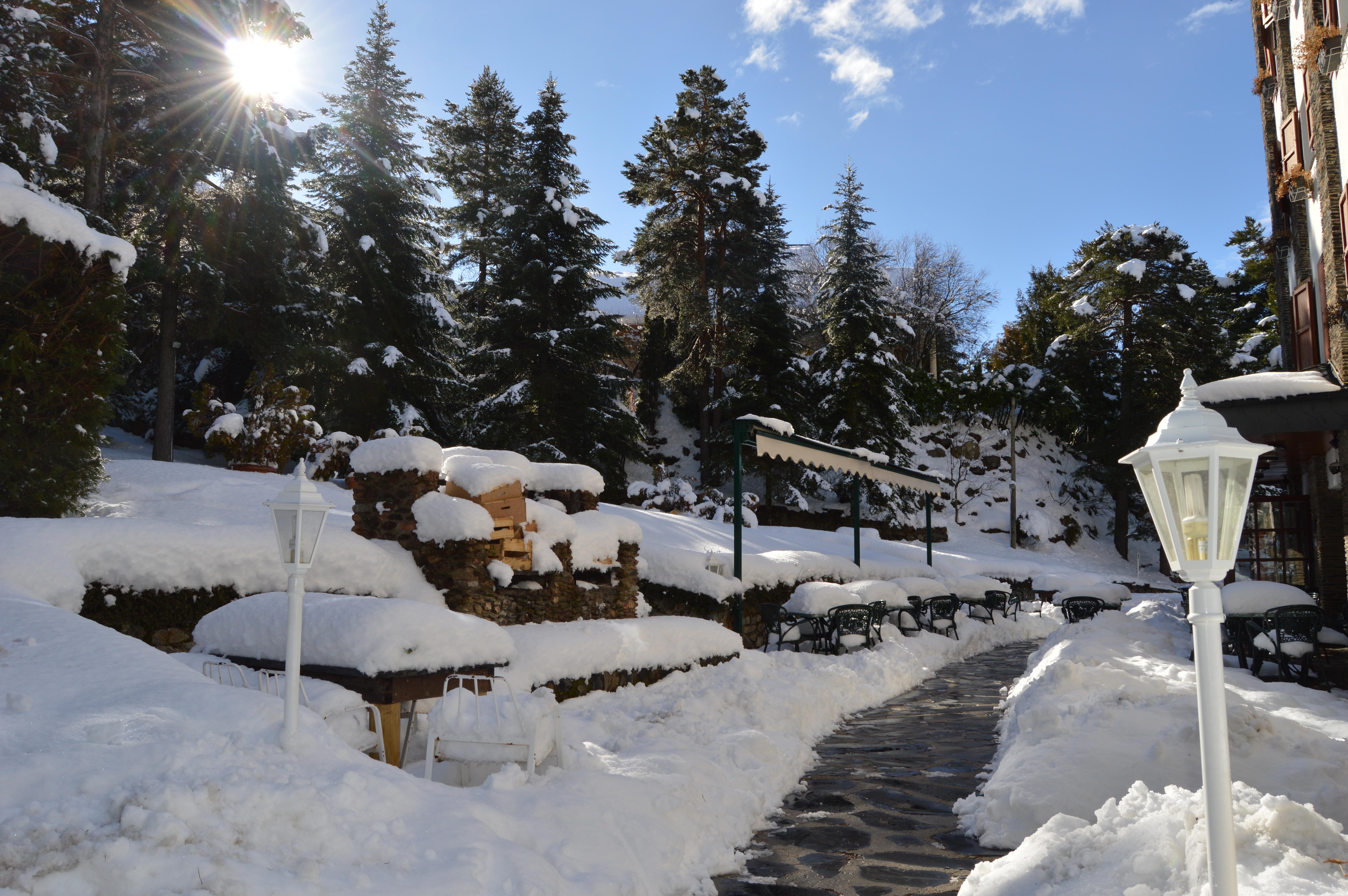 Coma Bella Hotel Sant Julià de Lòria Kültér fotó