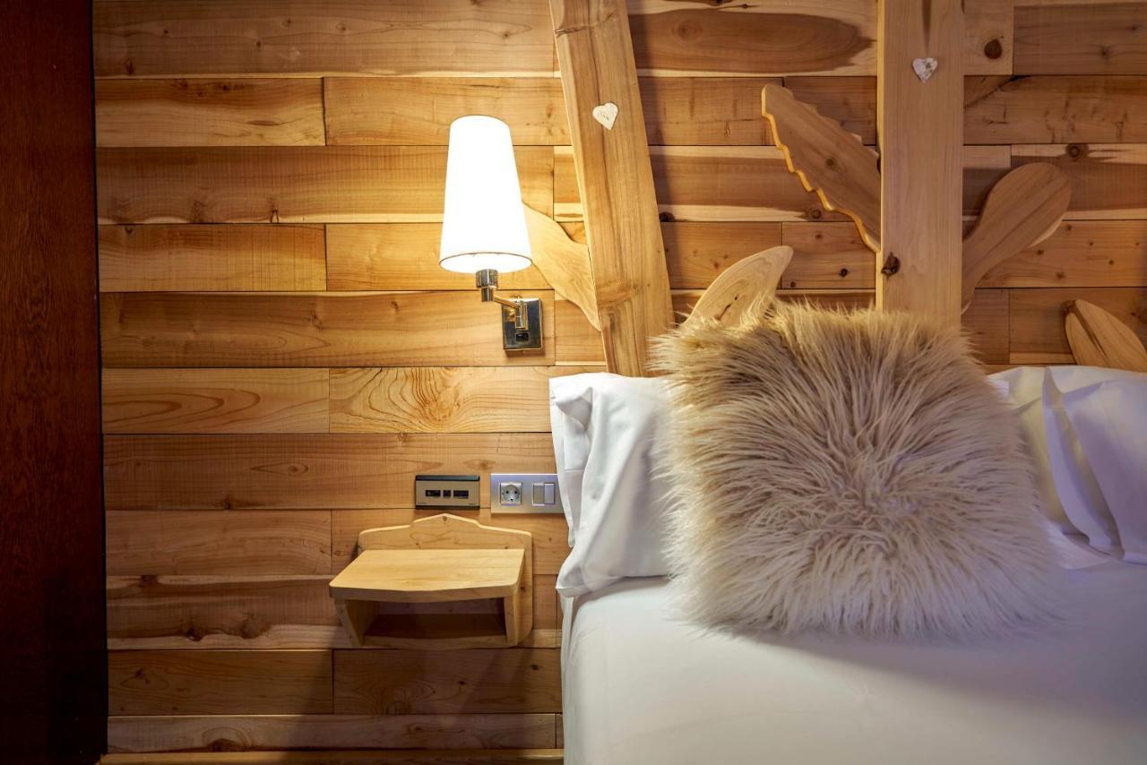 Coma Bella Hotel Sant Julià de Lòria Kültér fotó