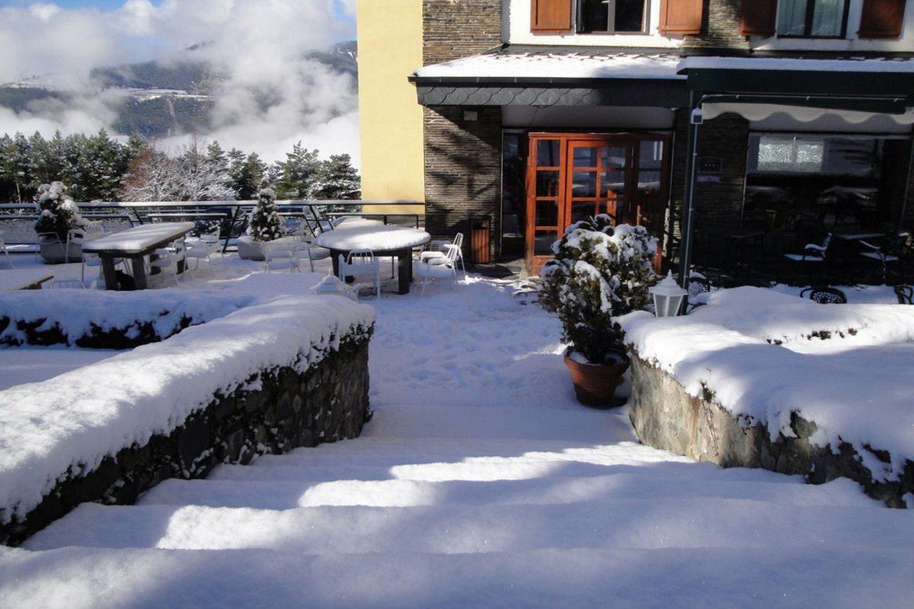 Coma Bella Hotel Sant Julià de Lòria Kültér fotó
